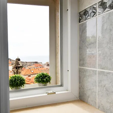 Apartment Lucia Old Town