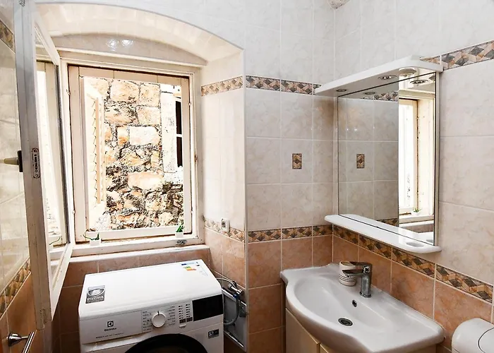 Lucia Old Town * דוברובניק