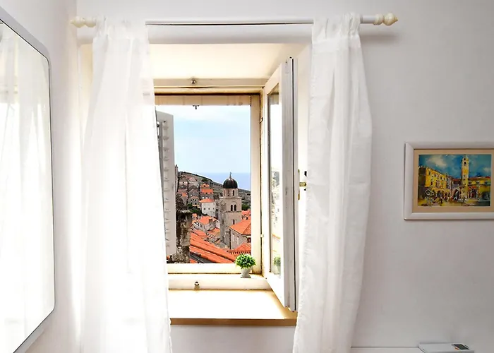 Daire Lucia Old Town *